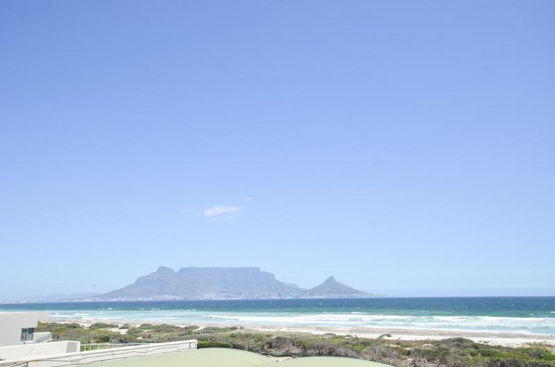 To Let 2 Bedroom Property for Rent in Dolphin Beach Western Cape